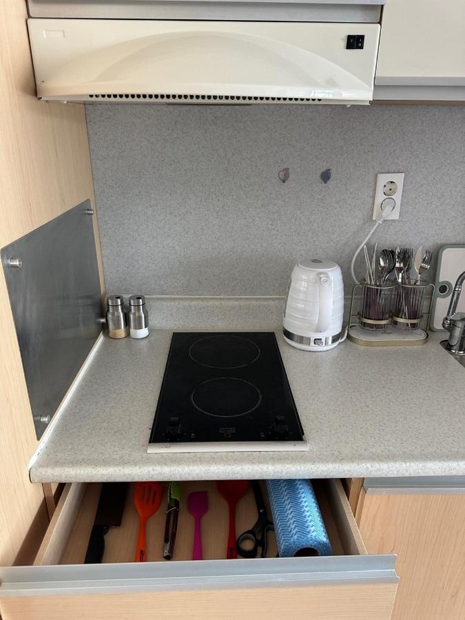 Hongdae Guesthouse 1Min From Hongik Uni Station Exit #1 Seul Esterno foto