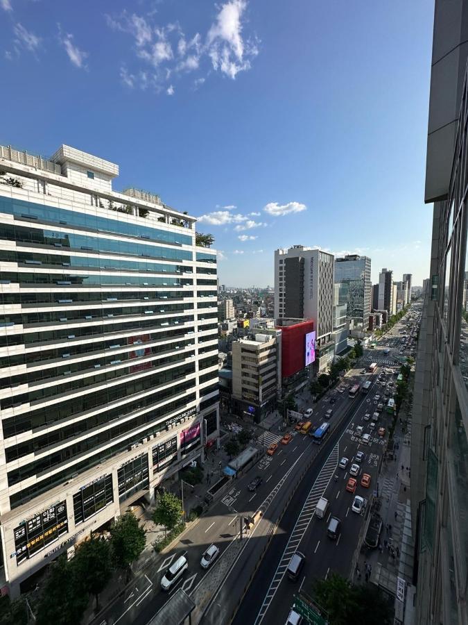 Hongdae Guesthouse 1Min From Hongik Uni Station Exit #1 Seul Esterno foto