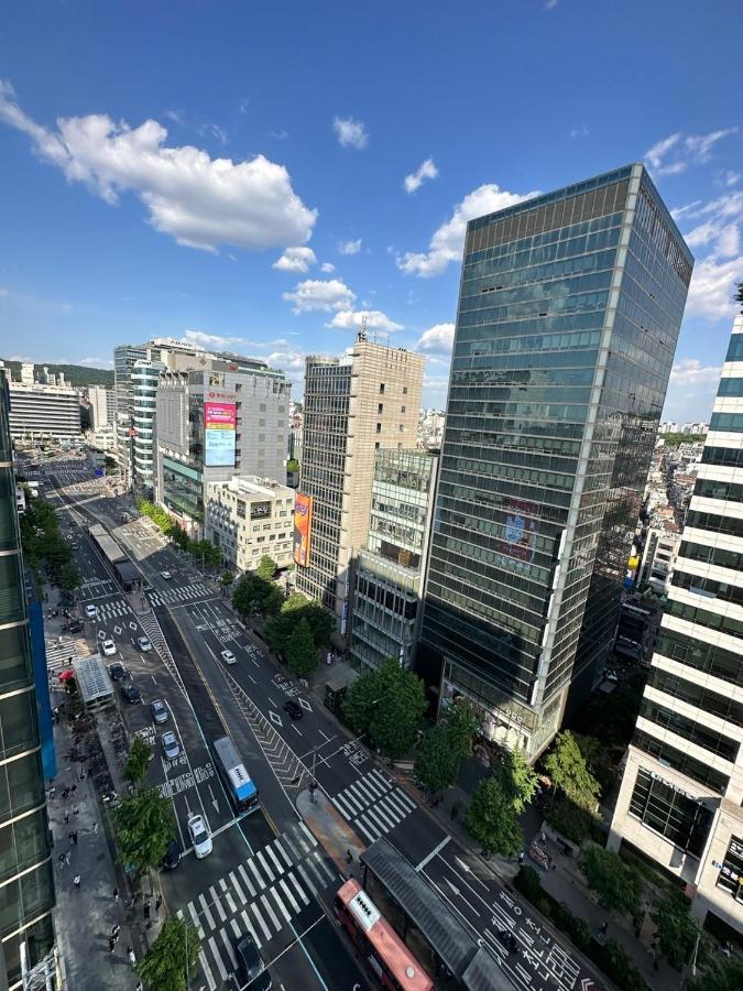 Hongdae Guesthouse 1Min From Hongik Uni Station Exit #1 Seul Esterno foto